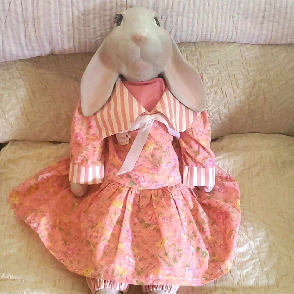 Porcelain bunny